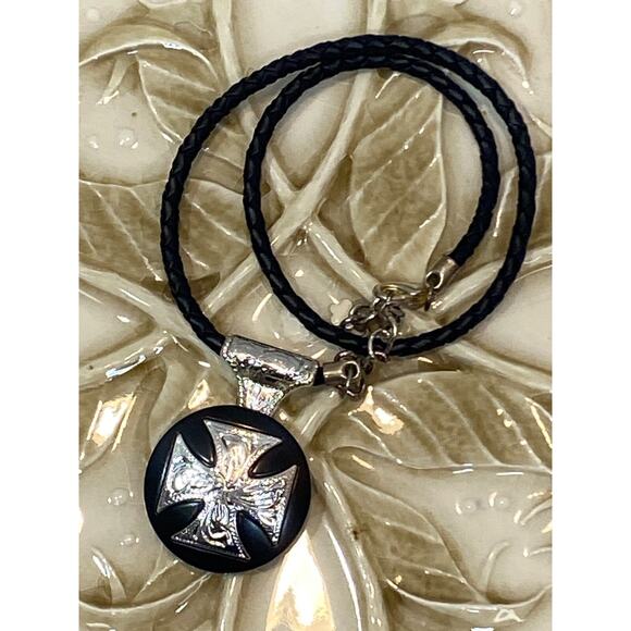 NECKLACE - Pendant on 16" black leather chain Maltese Cross - Picture 1 of 5